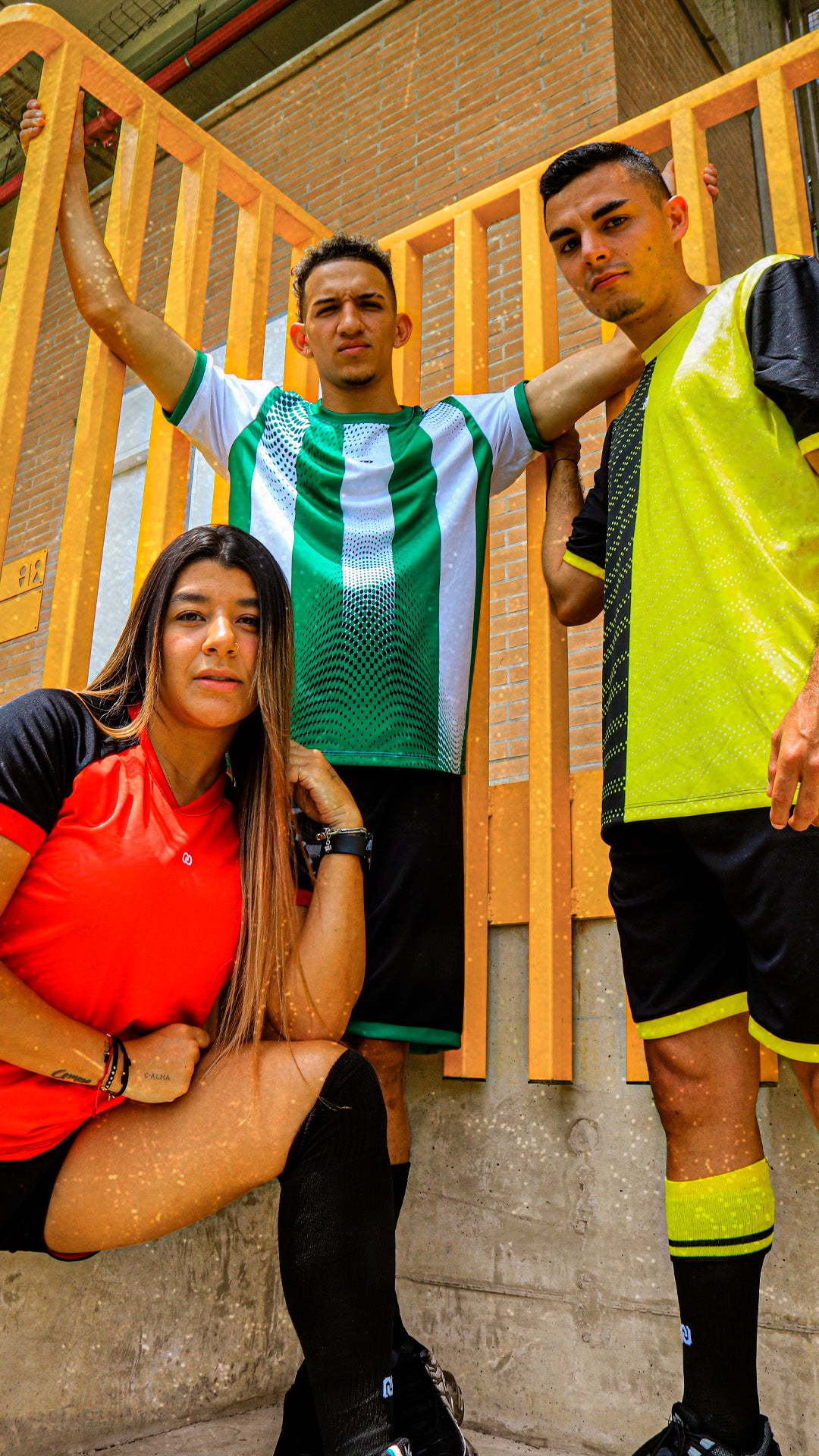 CONJUNTO DEPOR. WOLVER