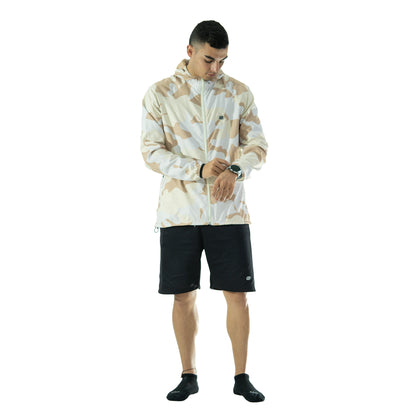 ROMPEVIENTOS DEPORTIVA TEXTURA CAMUFLADA BEIGE